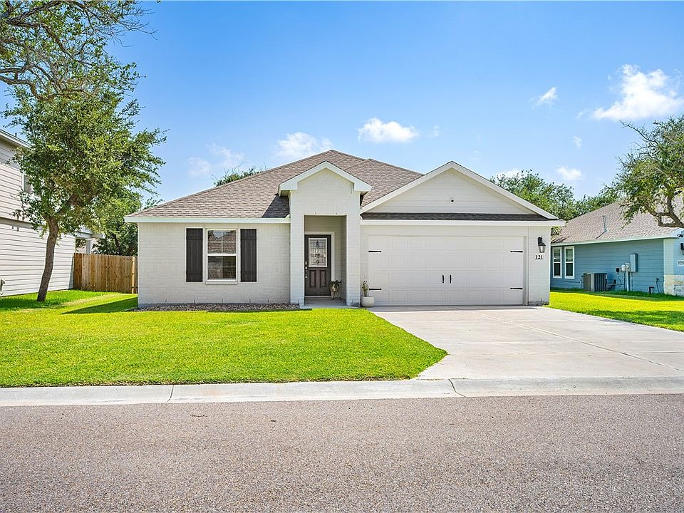 1st image of 121 Antigua Dr