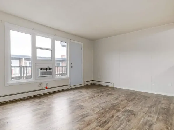 30 Spence St #25, Regina, SK S4S 4H4