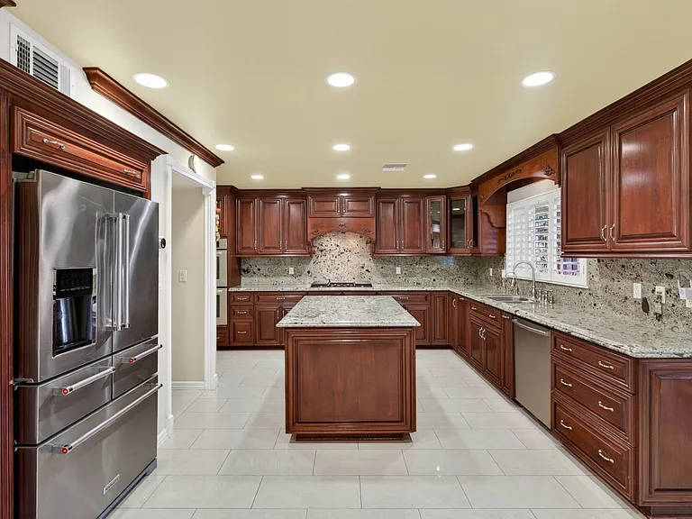 10154 Mount Gleason Ave — Photo 6