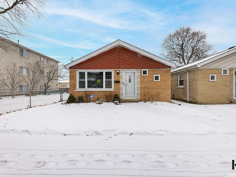 1st image of 3615 S 52nd Ct