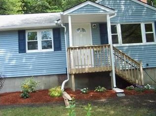 12 Squanto Rd, Peabody, MA 01960