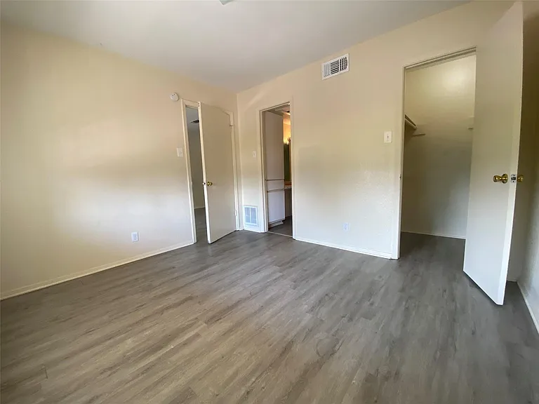 208 Kelly Dr #7 — Photo 9