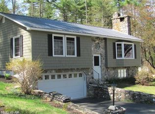 60 Rayville Rd, Otisfield, ME 04270