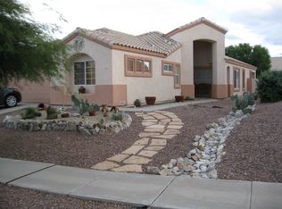 411 W Rio Sinaloa, Green Valley, AZ 85614