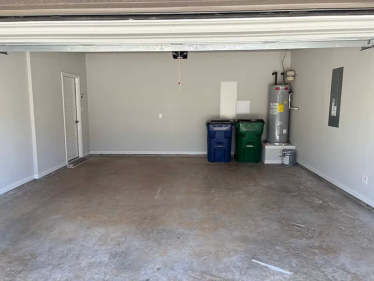 2125 Layla Dr — Photo 18