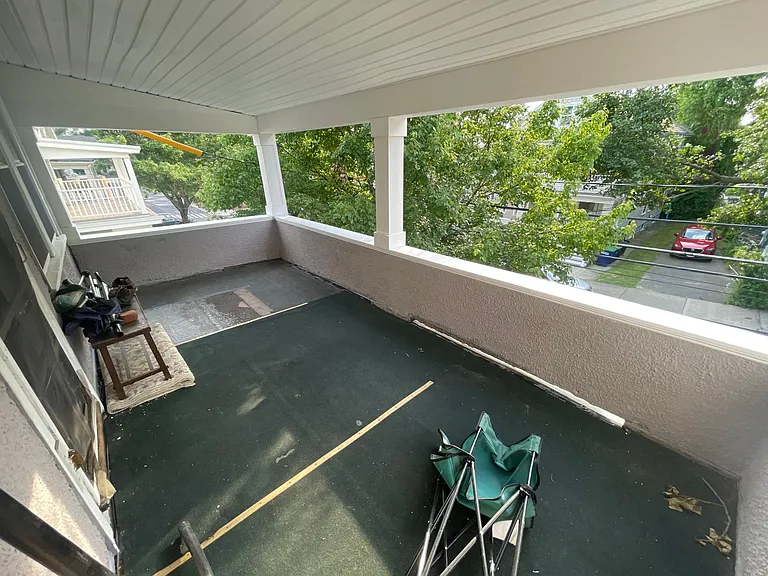 11 Dickson St #2 — Photo 12