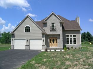 121 White Loaf Rd, Southampton, MA 01073