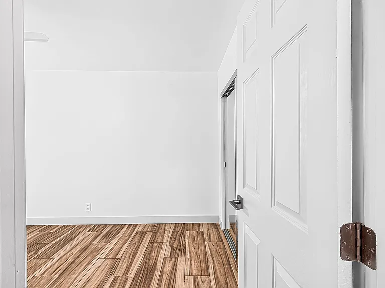 1332 Walnut Ave — Photo 21