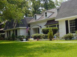 218 Shaftesbury Ln, Summerville, SC 29485