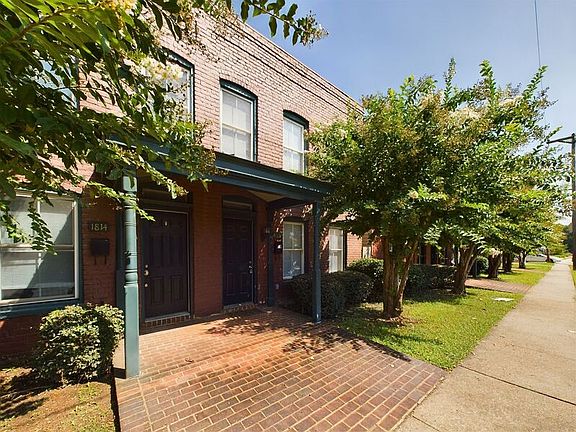 2nd image of 1814 Parkwood Ave