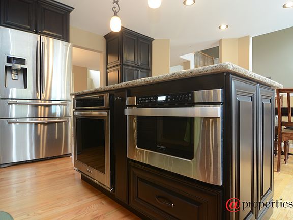 4th image of 8060 Orchard Cmns W