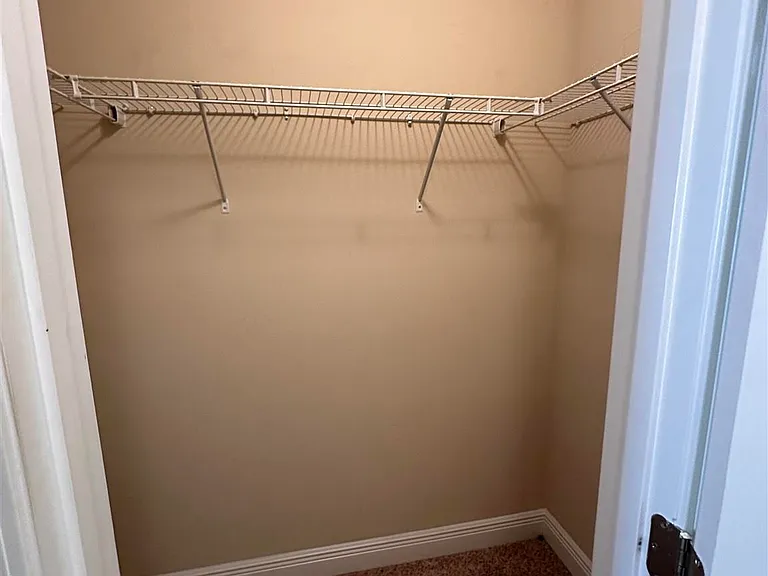 4700 Belvedere Cir — Photo 15