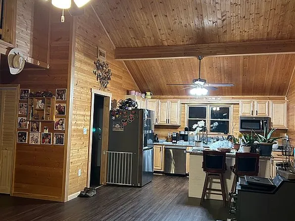 436 Cove Crk, Baker, WV 26801