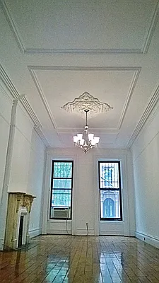 Rented by Voro, LLC | media 17