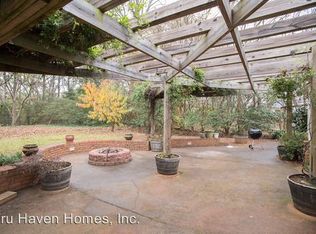 310 Stonebridge Trl, Roswell, GA 30075