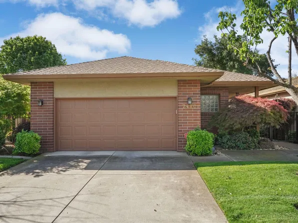 2486 Central Park Dr, Lodi, CA 95242