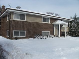 603 Forest Preserve Dr, Wood Dale, IL 60191