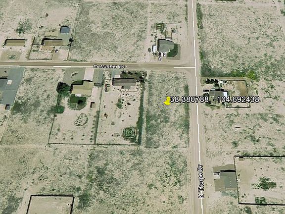 2nd image of 988 E Walden Dr