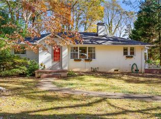 227 S Cliffdale Dr, Winston Salem, NC 27104