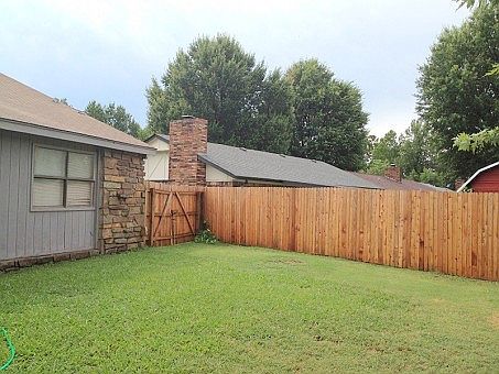 3rd image of 1508 Larkspur Ct