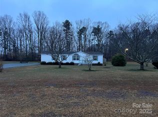 36256 Nugget Rd, New London, NC 28127