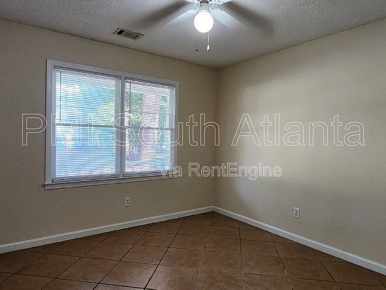 2735 Stanton Woods Dr SE — Photo 20