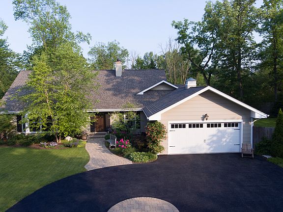 2nd image of 1393 Aitken Dr