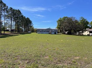 10070 S Arabian Ave, Floral City, FL 34436