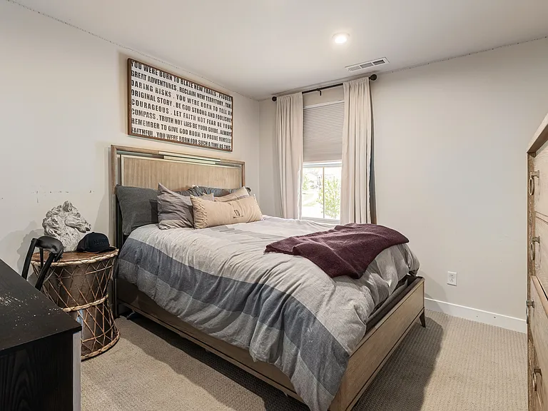 7122 Sky Meadow Dr — Photo 21