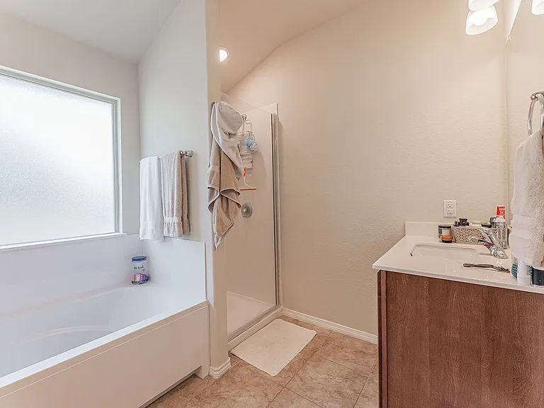 207 Christopher Dr — Photo 15