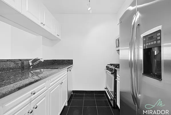 Rented by Mirador Real Estate | media 3