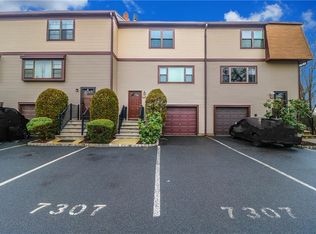7307 Hana Rd, Edison, NJ 08817