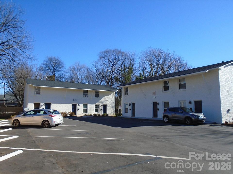 1st image of 1111 Belmont Ave APT 2
