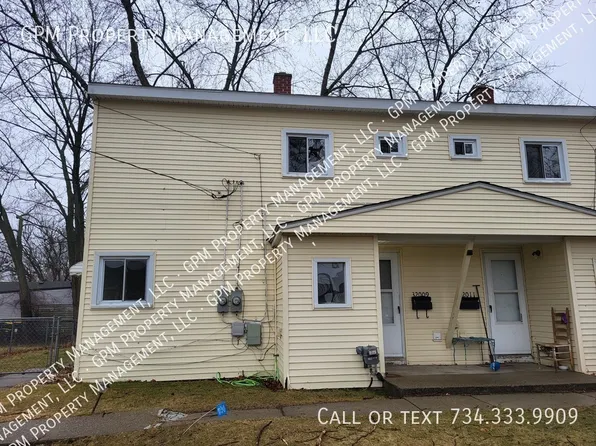 32009 Ottawa St, Westland, MI 48186