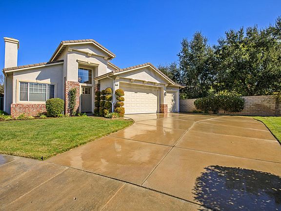 2nd image of 3863 Foxdale Ct