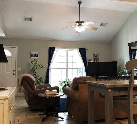 5th image of 277 Lee Road 479