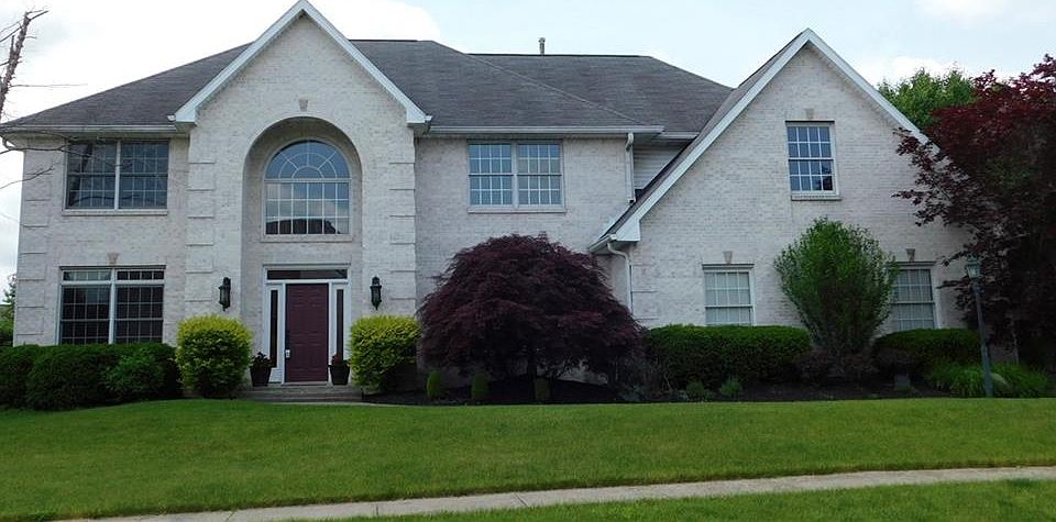 1st image of 14477 Brookfield Dr