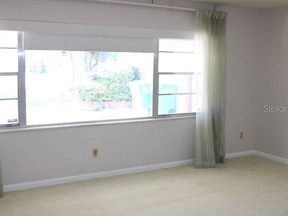 5th image of 2461 Lauder Dr