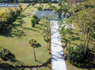 731 Logan Blvd S, Naples, FL 34119