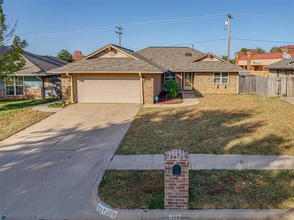9117 Apple Dr, Midwest City, OK 73130