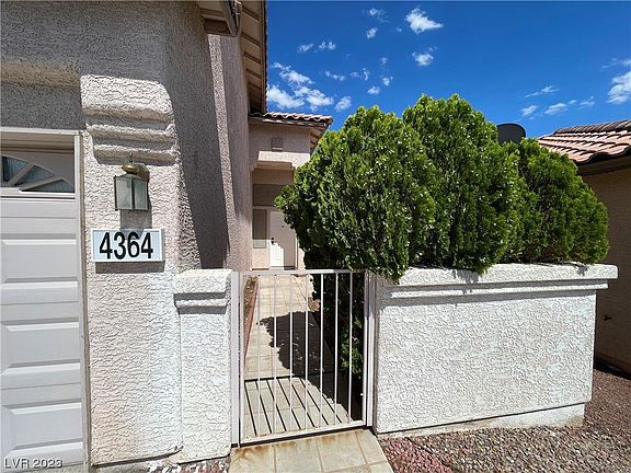 3rd image of 4364 Mesa Hill Dr