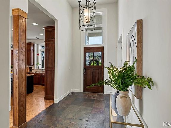 3rd image of 12874 Goodson Rd