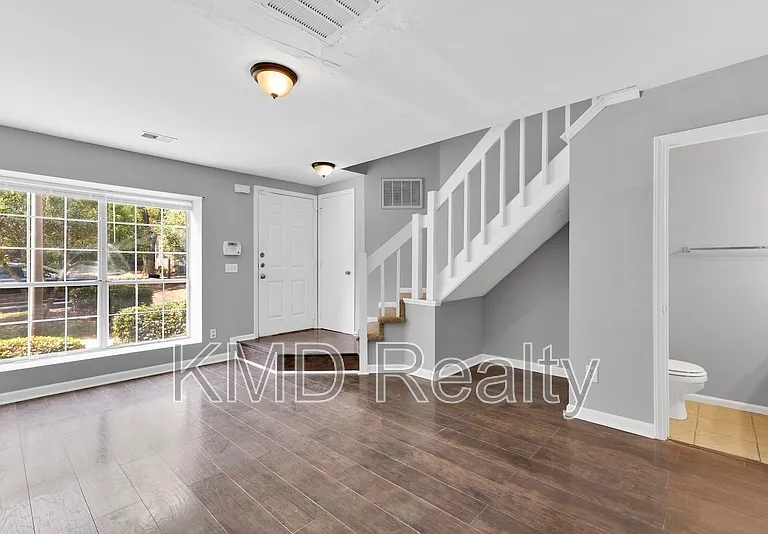 6315 Windsor Gate Ln — Photo 7