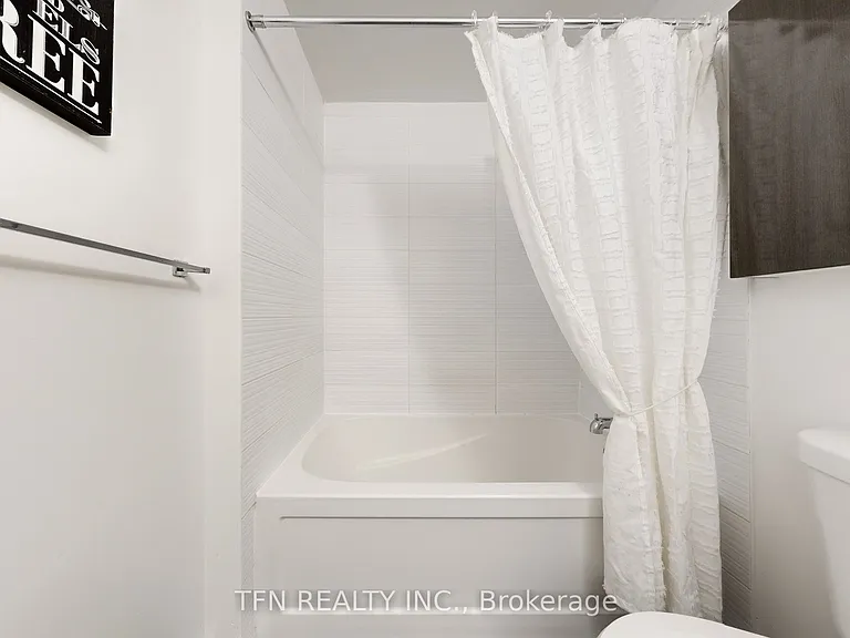 75 N Park Rd S #307 — Photo 18