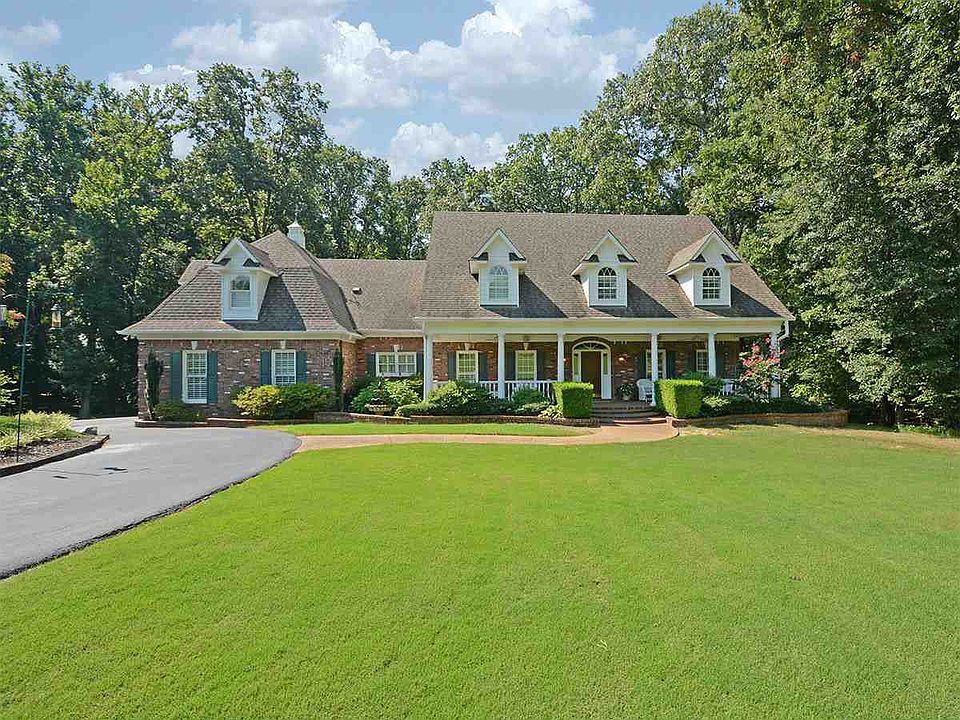 1st image of 3911 Windolyn Cir S