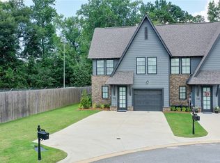 722 Cyprus Cove Dr #12, Auburn, AL 36830