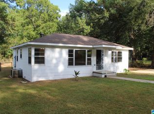 1009 Stowe St, Birmingham, AL 35224