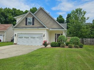 206 Station House Rd, New Bern, NC 28562