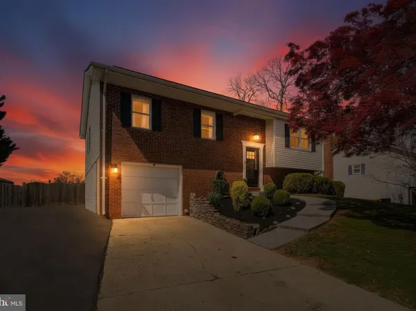 952 Seahorse Ct, Annapolis, MD 21409