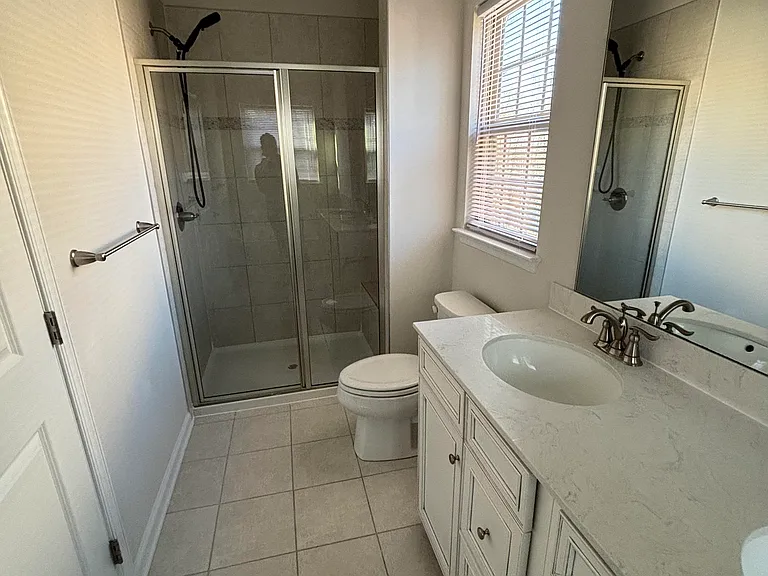 2976 Cornfield Ave — Photo 45